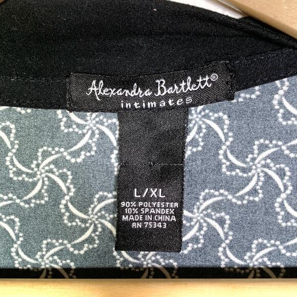 Alexander Bartlett black and white bath robe size L XL - Picture 3 of 5